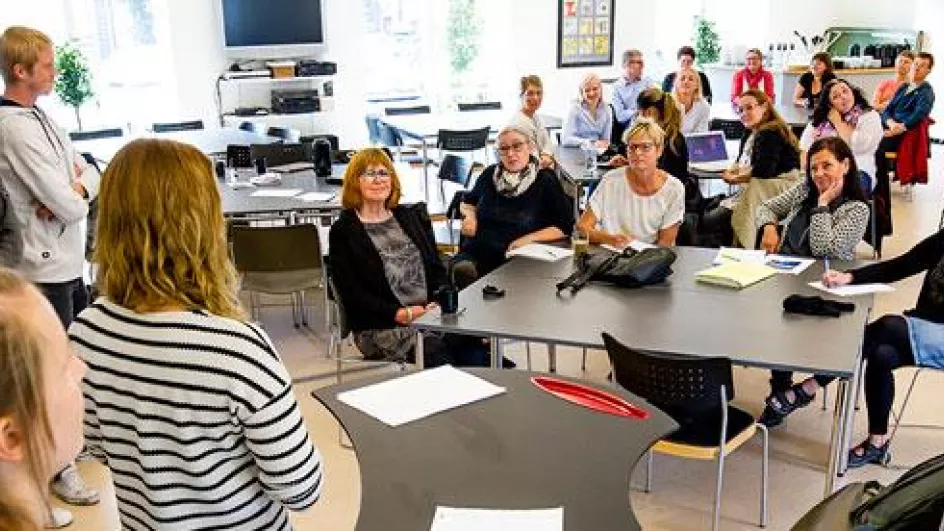 Kreative studerende giver bud på, hvordan beboere i botilbud skaber nye kontakter